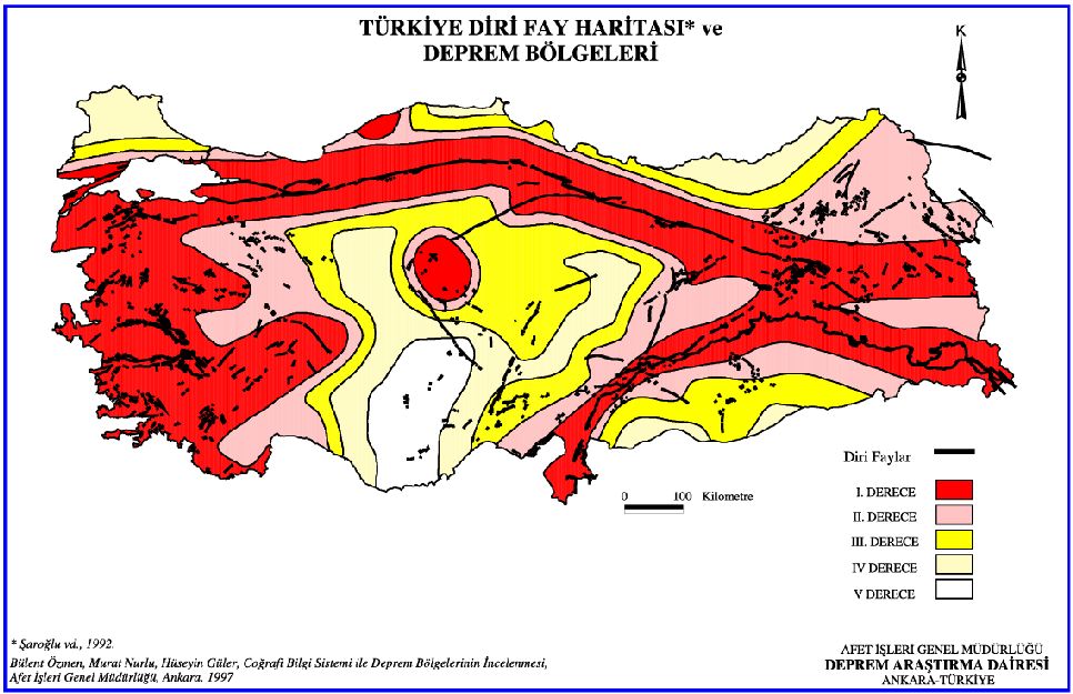 図1.全国地震危険度マップ(1997,公共事業住宅省防災局)および既知の活断層(MTA)